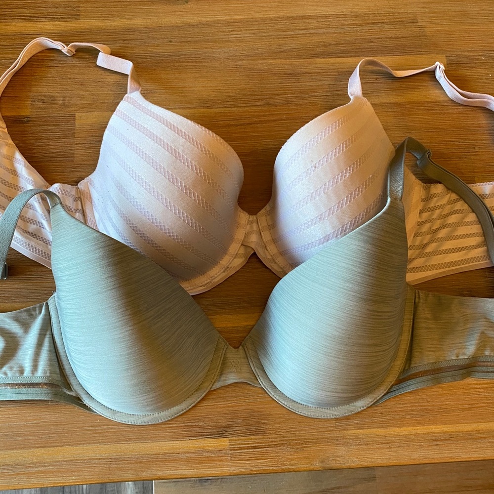 Victoria’s Secret bras